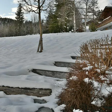 Les Bottes Rouges Chalet